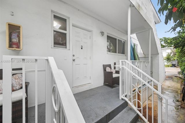 1420 16th St 1, Miami Beach, FL 33139