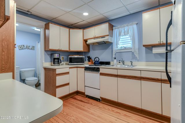 129 Cookman Avenue, Ocean Grove, NJ 07756