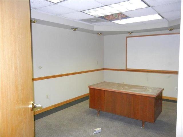 144-148 E Main St, Uniontown, PA 15401