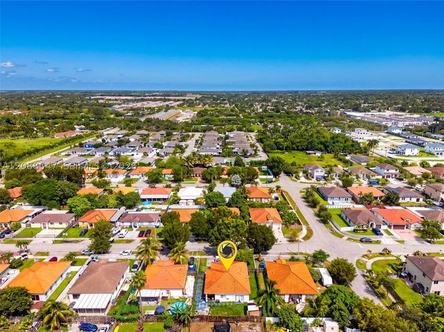 19024 SW 319th St, Homestead, FL 33030