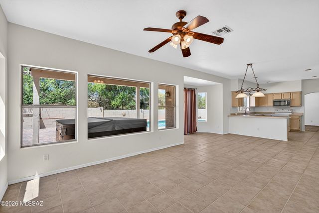 156 S Eastern Dawn Avenue, Tucson, AZ 85748