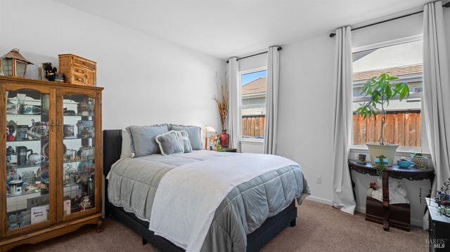805 Broadfork Cir, Vacaville, CA 95687
