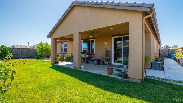 805 Broadfork Cir, Vacaville, CA 95687