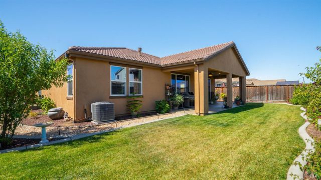 805 Broadfork Cir, Vacaville, CA 95687