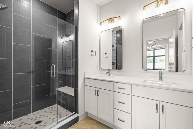 675 E 16th Street, Indianapolis, IN 46202