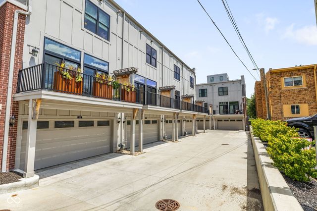 675 E 16th Street, Indianapolis, IN 46202