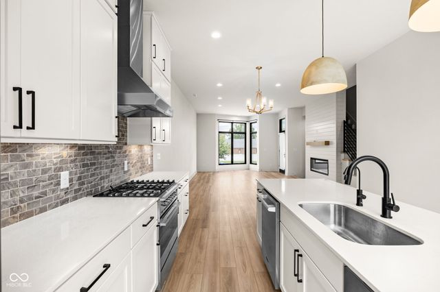 675 E 16th Street, Indianapolis, IN 46202