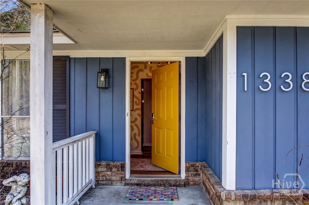 Image 2 of property listing at 1338 Pine Ridge Drive, Savannah, GA 31406