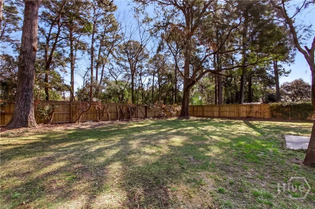 Image 22 of property listing at 1338 Pine Ridge Drive, Savannah, GA 31406