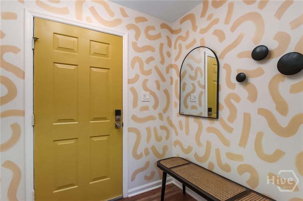 Image 3 of property listing at 1338 Pine Ridge Drive, Savannah, GA 31406