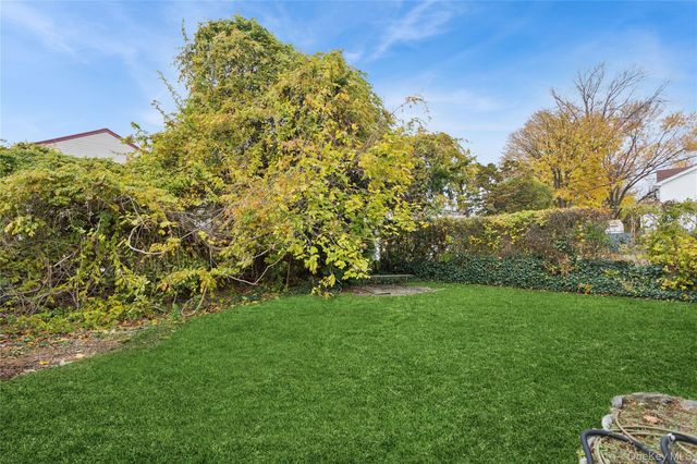 115110 232nd Street, Cambria Heights, NY 11411