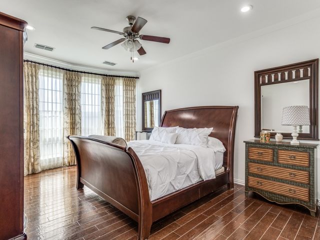 7110 Waterbury Drive, Rowlett, TX 75089