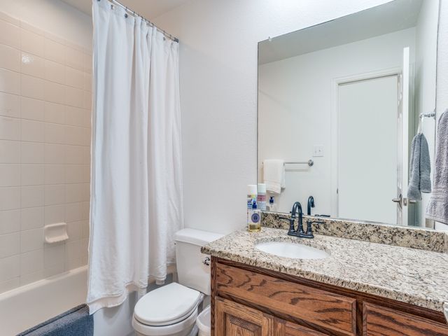 7110 Waterbury Drive, Rowlett, TX 75089