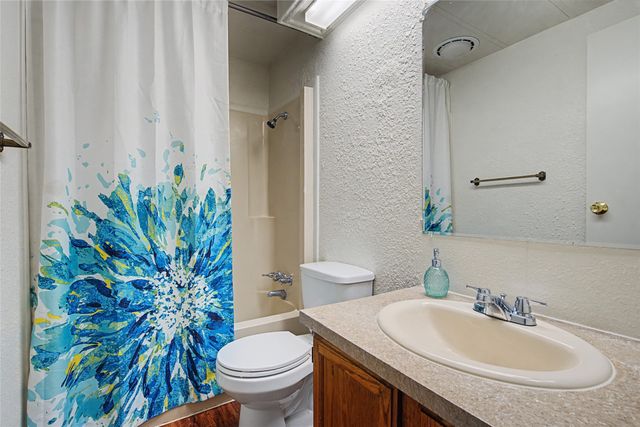 365 Penny Lane, Roanoke, TX 76262