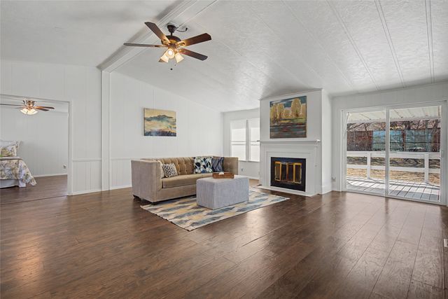 365 Penny Lane, Roanoke, TX 76262