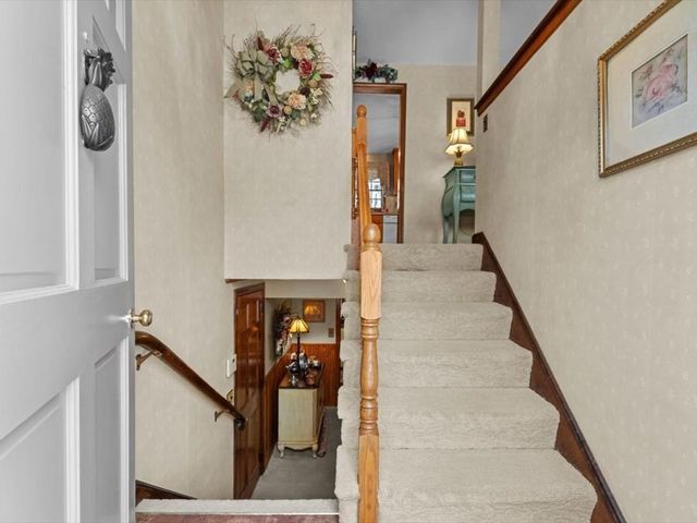 17 Childs Lane, Foxboro, MA 02035