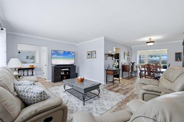 6004 9TH AVENUE W, Bradenton, FL 34209
