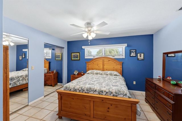 6004 9TH AVENUE W, Bradenton, FL 34209
