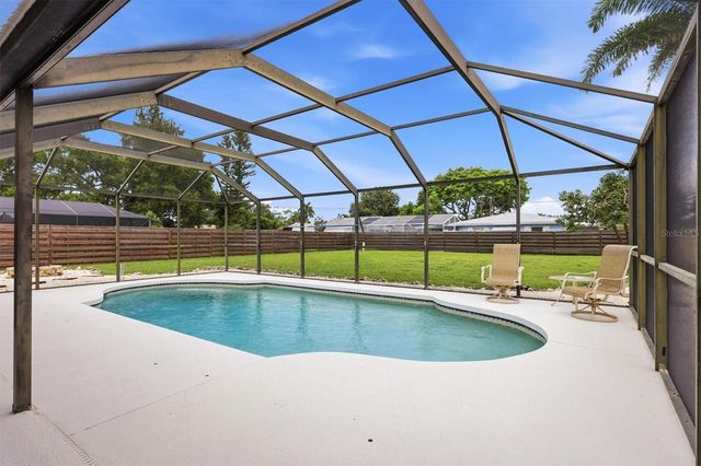 6004 9TH AVENUE W, Bradenton, FL 34209