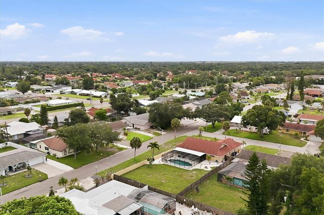 6004 9TH AVENUE W, Bradenton, FL 34209