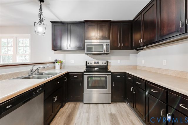 6320 Walnut Tree Dr, Powhatan, VA 23139