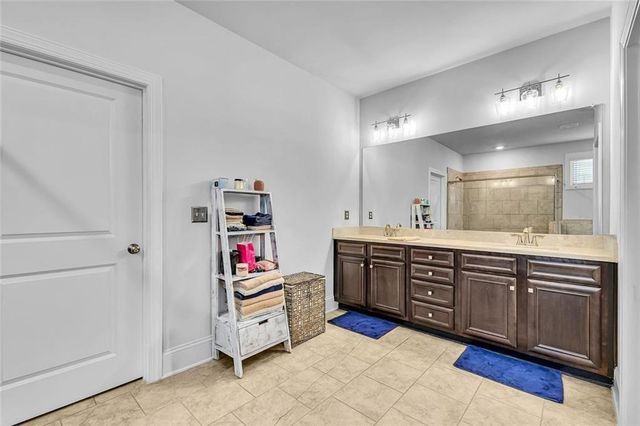 4888 Albany SW Way, Atlanta, GA 30331