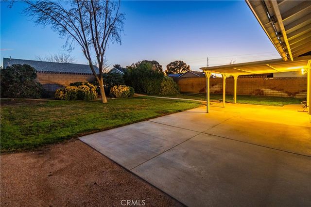 1828 W Avenue K9, Lancaster, CA 93534