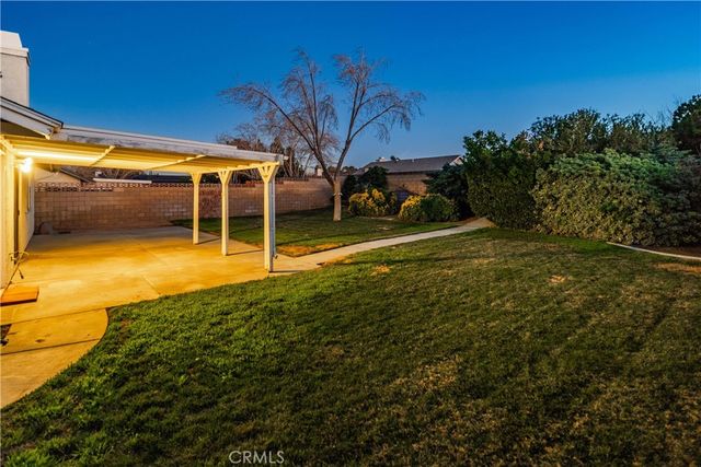 1828 W Avenue K9, Lancaster, CA 93534