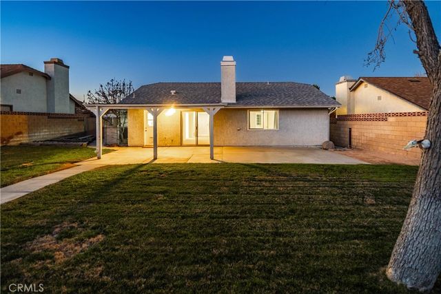 1828 W Avenue K9, Lancaster, CA 93534