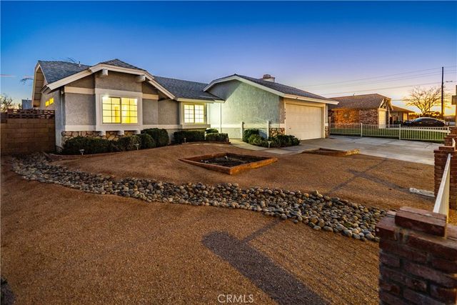 1828 W Avenue K9, Lancaster, CA 93534