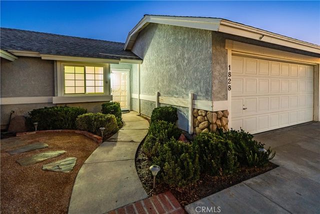1828 W Avenue K9, Lancaster, CA 93534