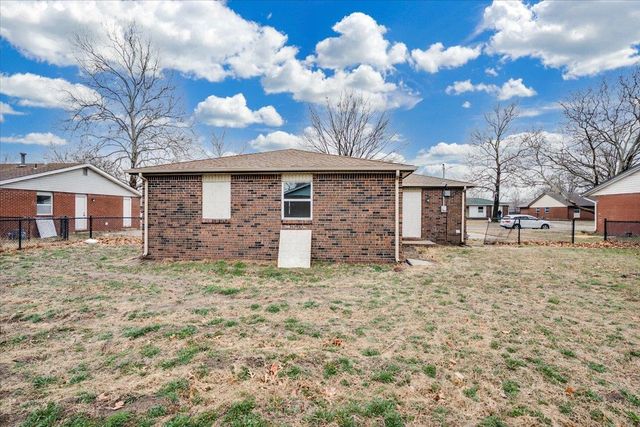 1516 E Del Mar, Wichita, KS 67216