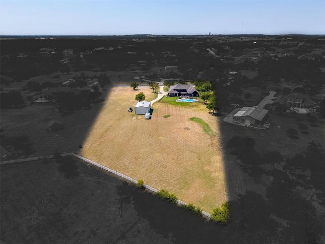 10000 Tantarra Drive, Burleson, TX 76028