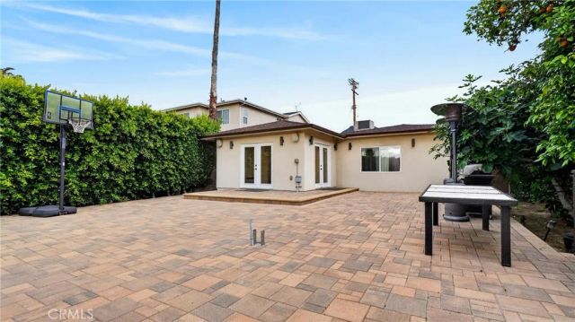 10855 Oro Vista, Sunland, CA 91040