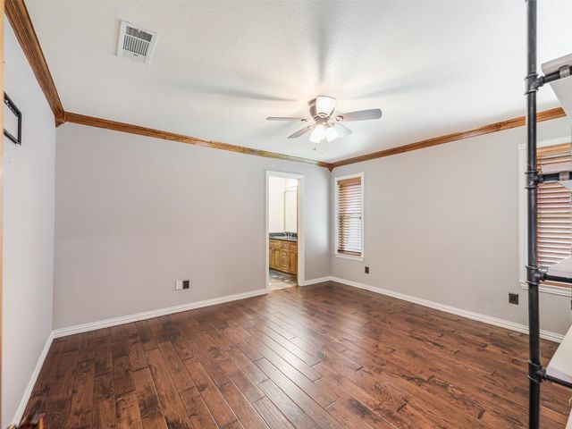 1929 Avignon Court, Carrollton, TX 75007