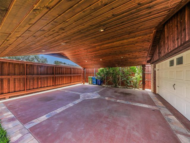 1929 Avignon Court, Carrollton, TX 75007