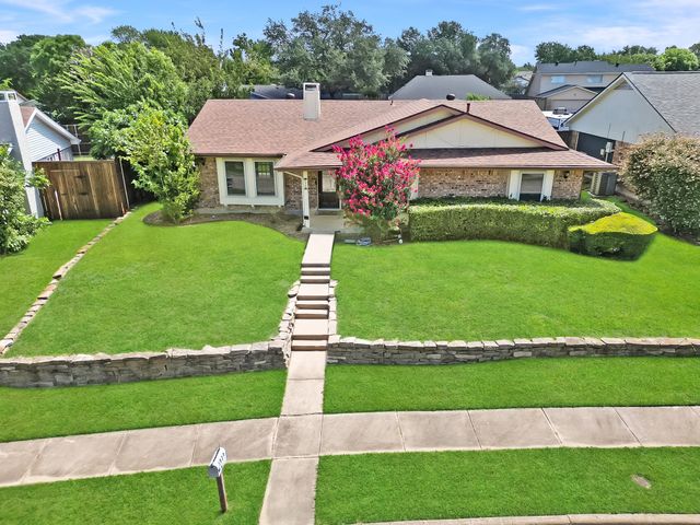 1929 Avignon Court, Carrollton, TX 75007