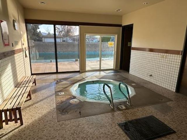 555 Freeman Road 105, Central Point, OR 97502