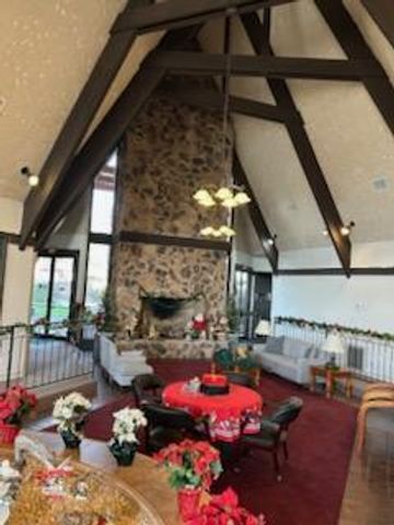 555 Freeman Road 105, Central Point, OR 97502