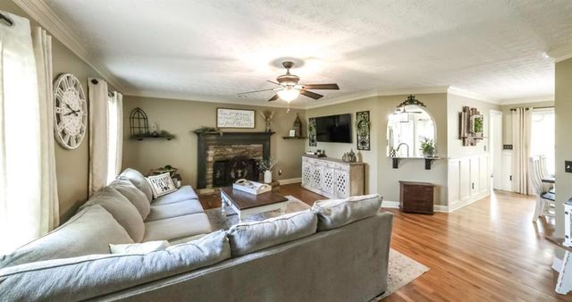 9001 E Carroll Road E, Winston, GA 30187