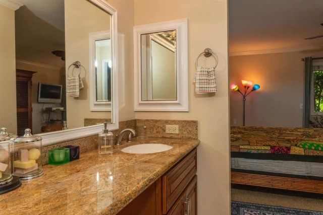 17417 Plaza Sonada, San Diego, CA 92128