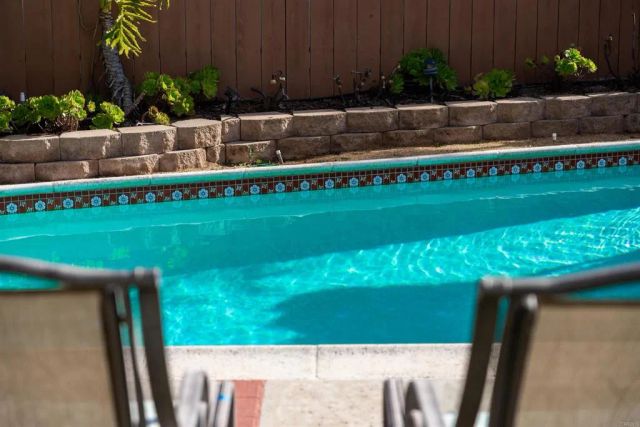 17417 Plaza Sonada, San Diego, CA 92128