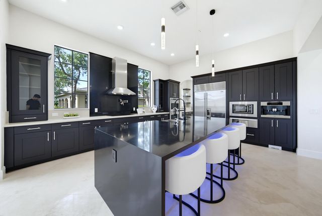 9619 Clemmons Street, Parkland, FL 33076