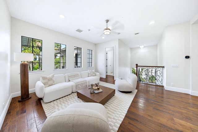 9619 Clemmons Street, Parkland, FL 33076