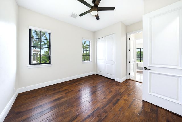 9619 Clemmons Street, Parkland, FL 33076