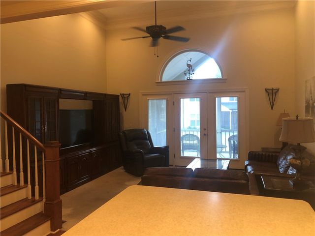 1029 Fountain Street NE, Townsend, GA 31331