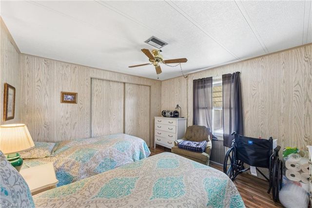 3148 Indian Village LN, North Fort Myers, FL 33917