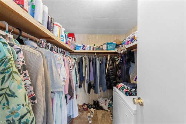 3148 Indian Village LN, North Fort Myers, FL 33917