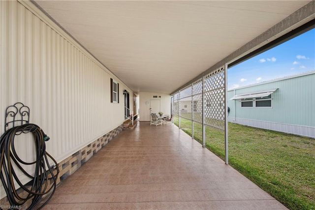 3148 Indian Village LN, North Fort Myers, FL 33917