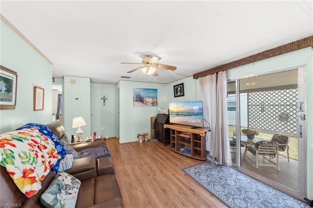 3148 Indian Village LN, North Fort Myers, FL 33917